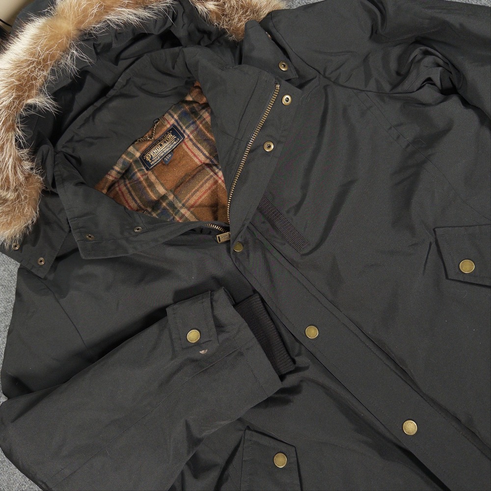 Pendleton Mens XXL Down Parka Raccoon Fur Trim Hood Plaid Lining Black PM9799